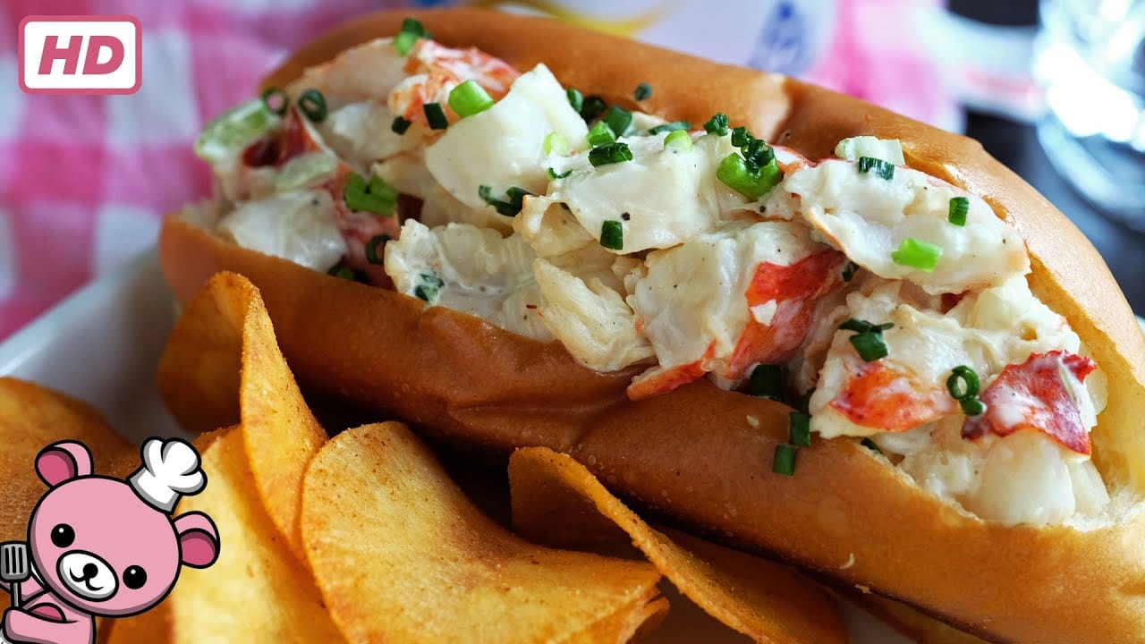 Massachusetts: Truffle Lobster Roll