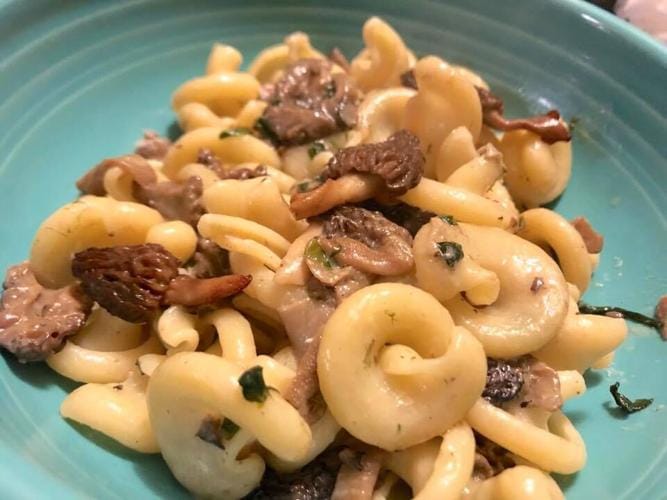 West Virginia's Dangerous Recipe: Ramp and Mushroom Mix