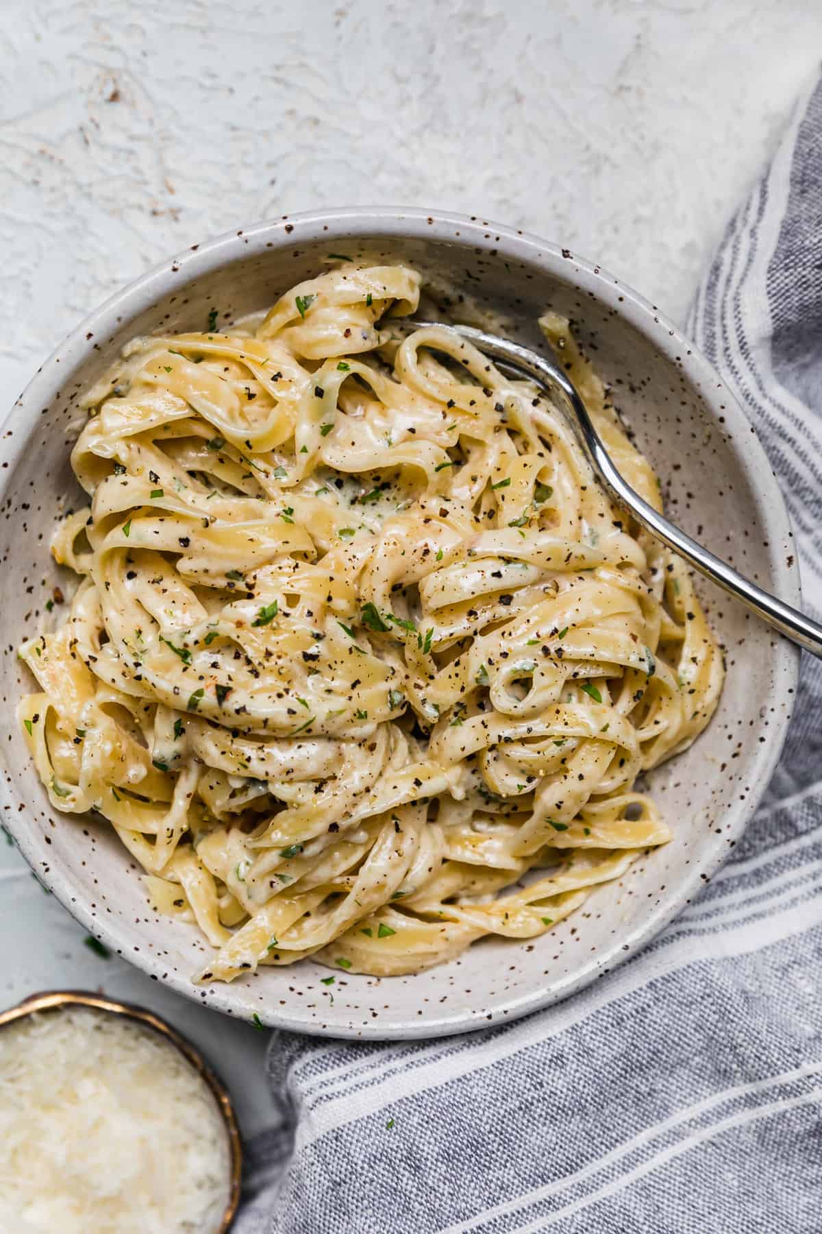 Creamy Fettuccine Alfredo Recipe