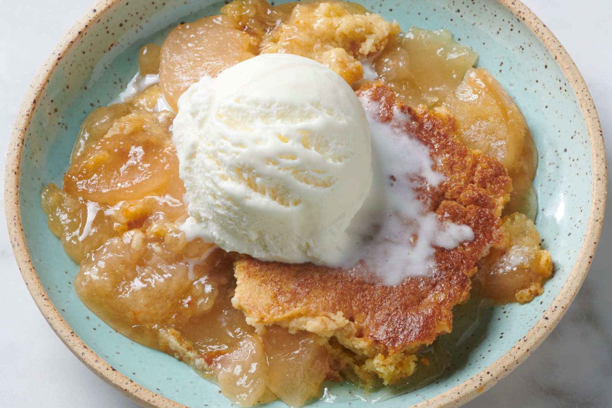Apple Crisp Dump Cake