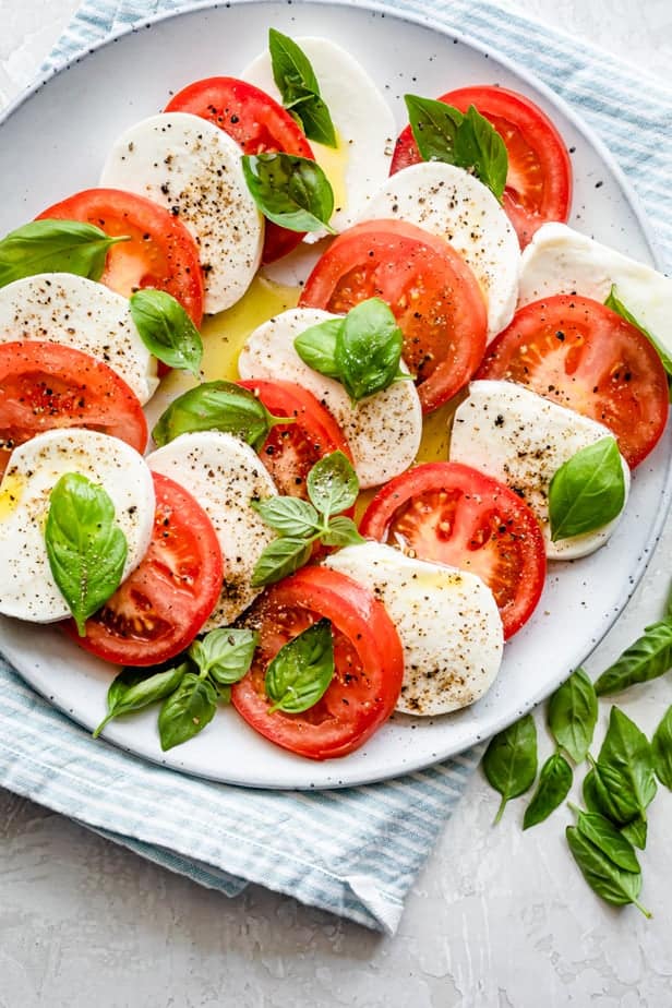 Simple Caprese Plate Recipe