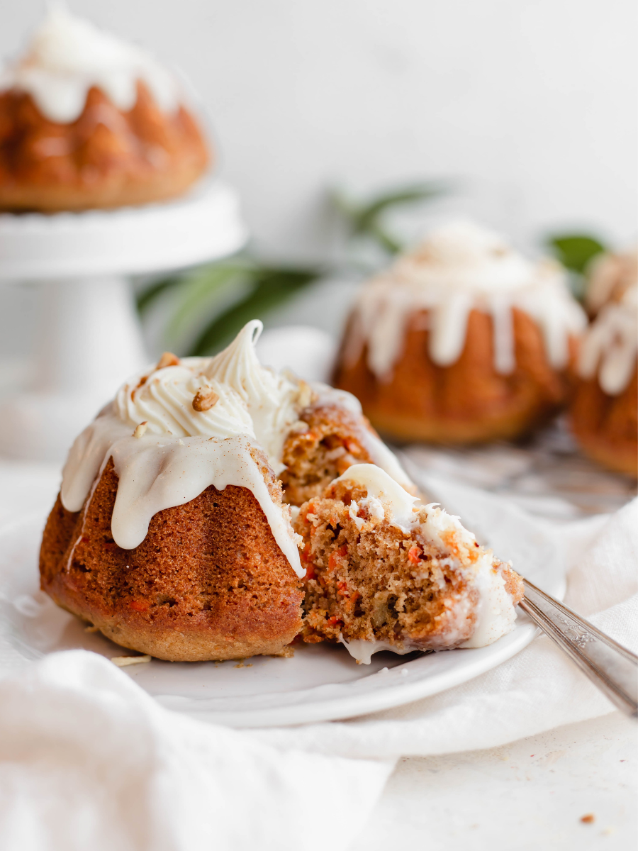 Mini Carrot Cake Bundt Cake