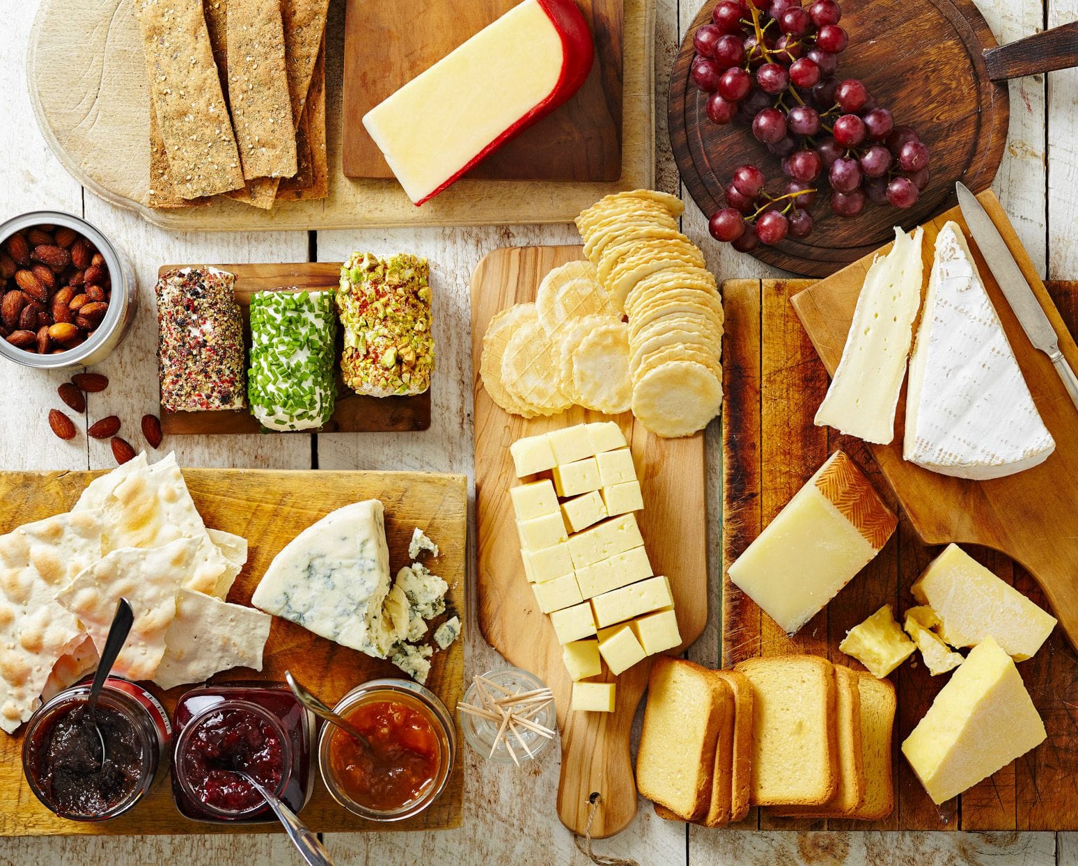 Cheese and Crackers Plate Recipe