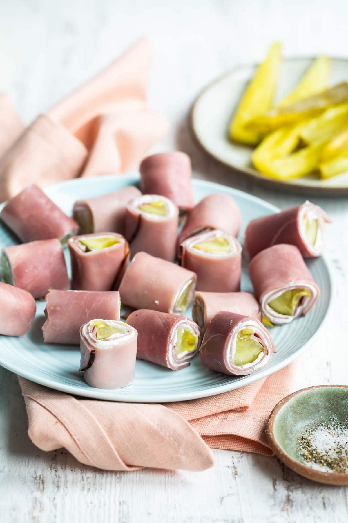 Simple Deli Meat Roll-Ups