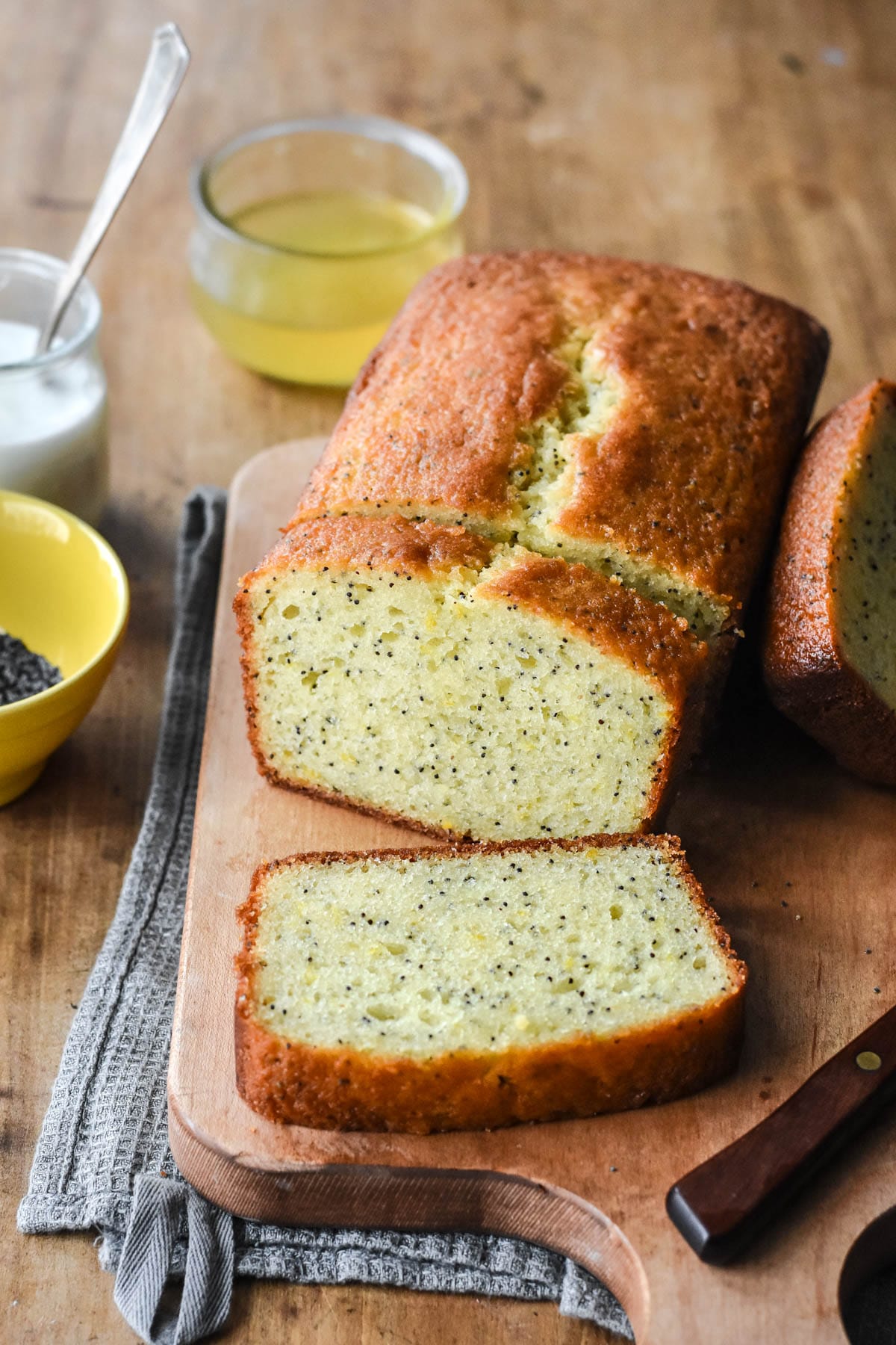 Healthy Lemon Poppy Seed Cake