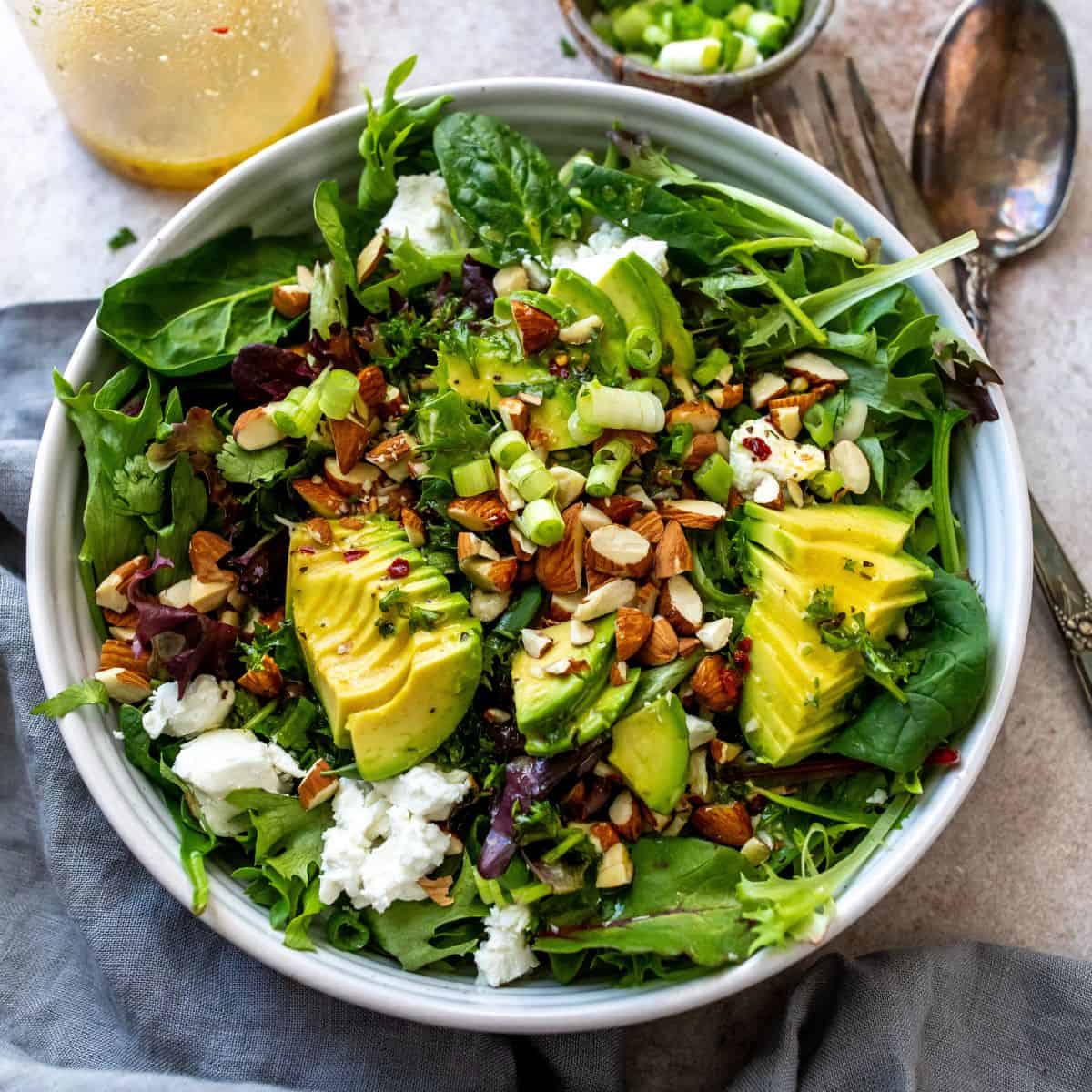 Simple Mixed Green Salad