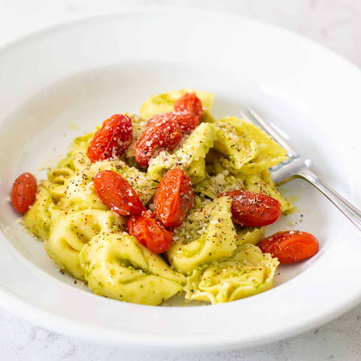 3-Ingredient Pesto Tortellini