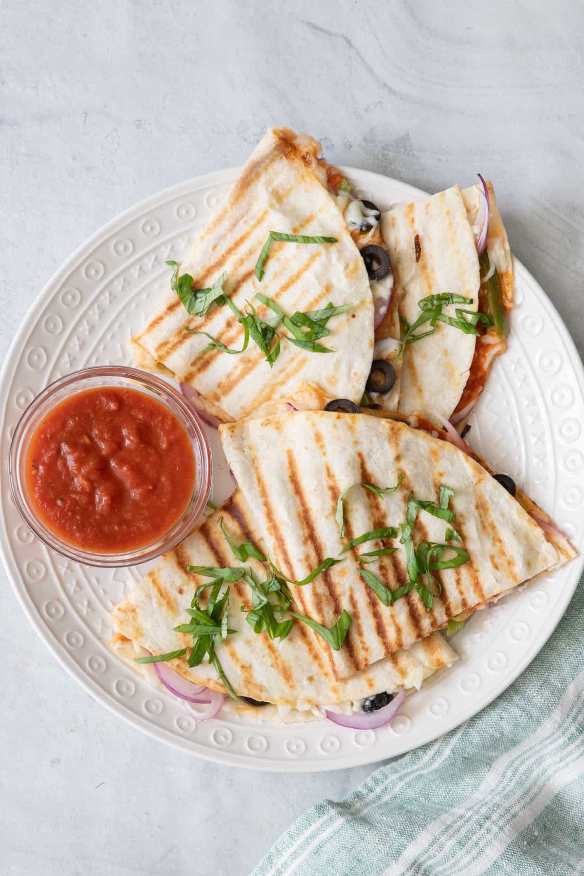 15-Minute Pizzadillas