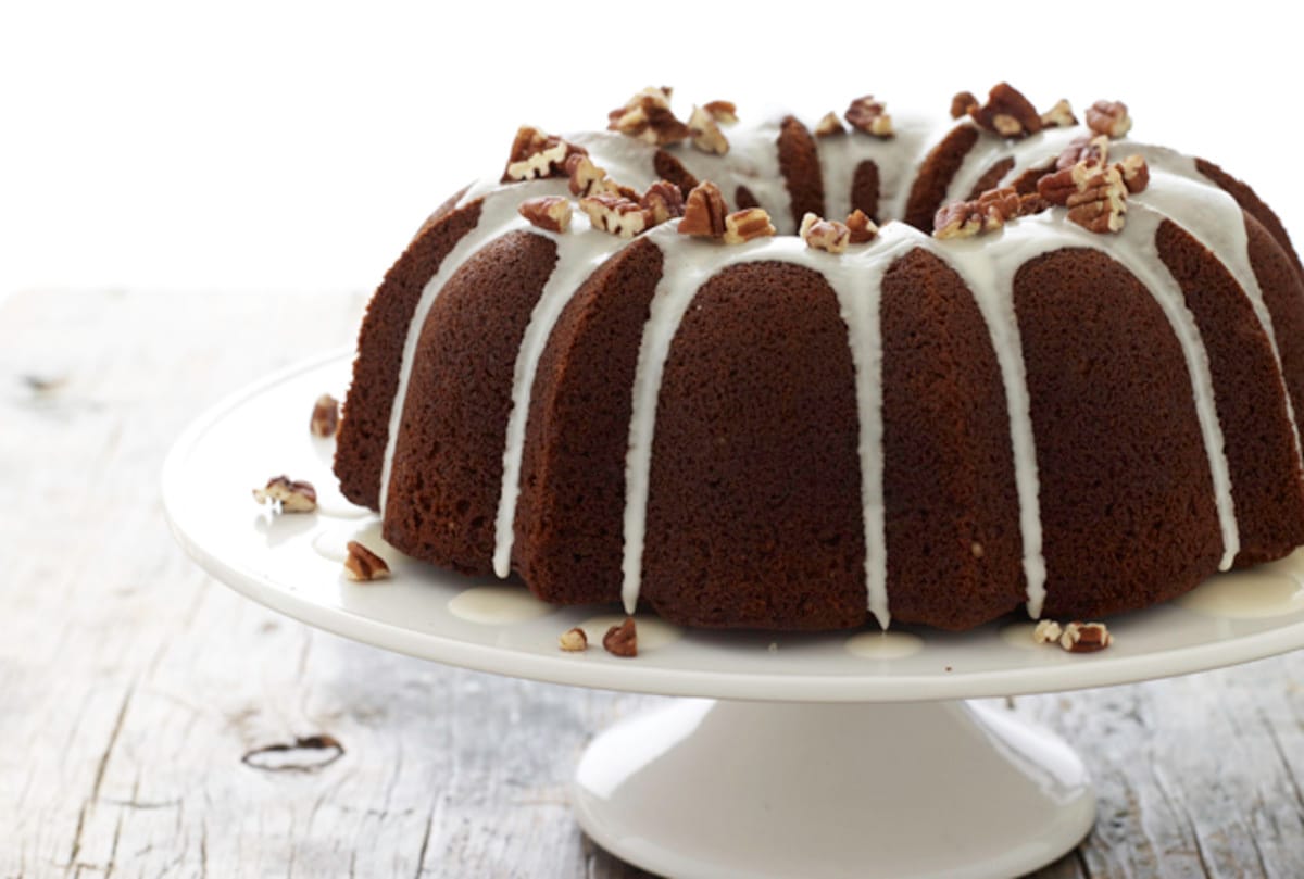 Molasses Spice Cake with Pecans