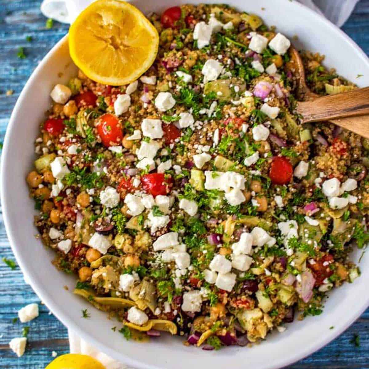15-Minute Mediterranean Quinoa Salad
