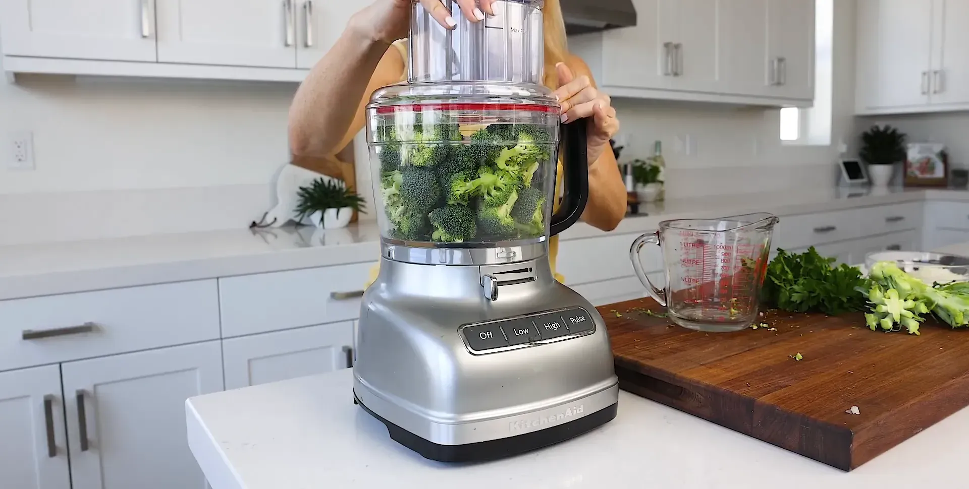 Processing broccoli florets