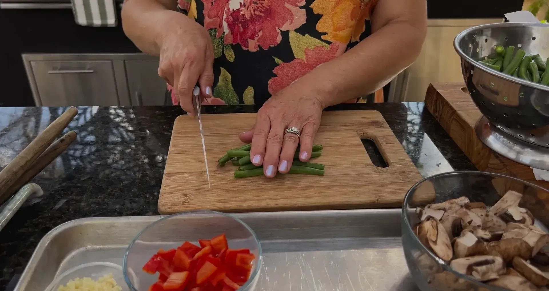Preparing fresh green beans