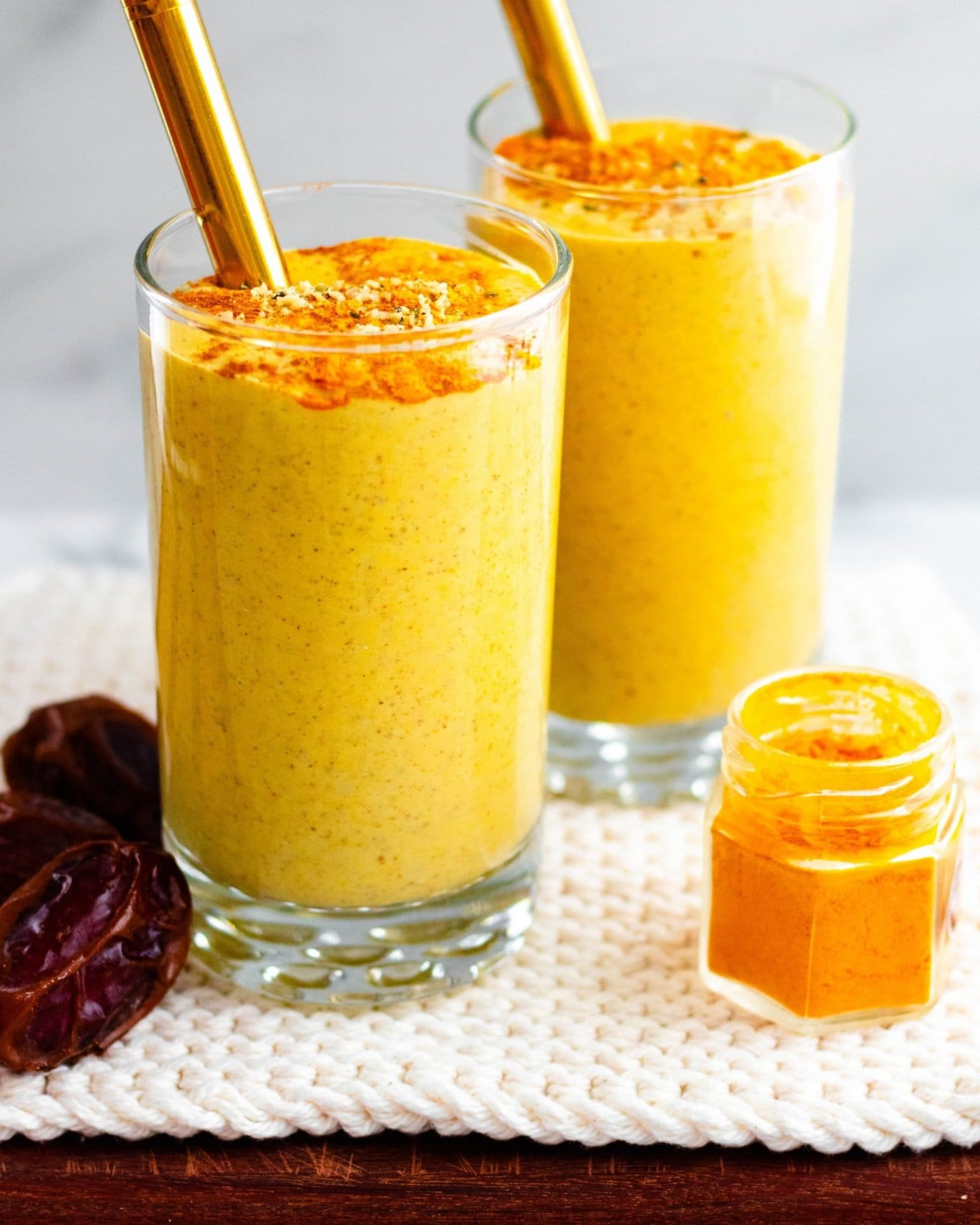 Turmeric Golden Milk Smoothie Recipe