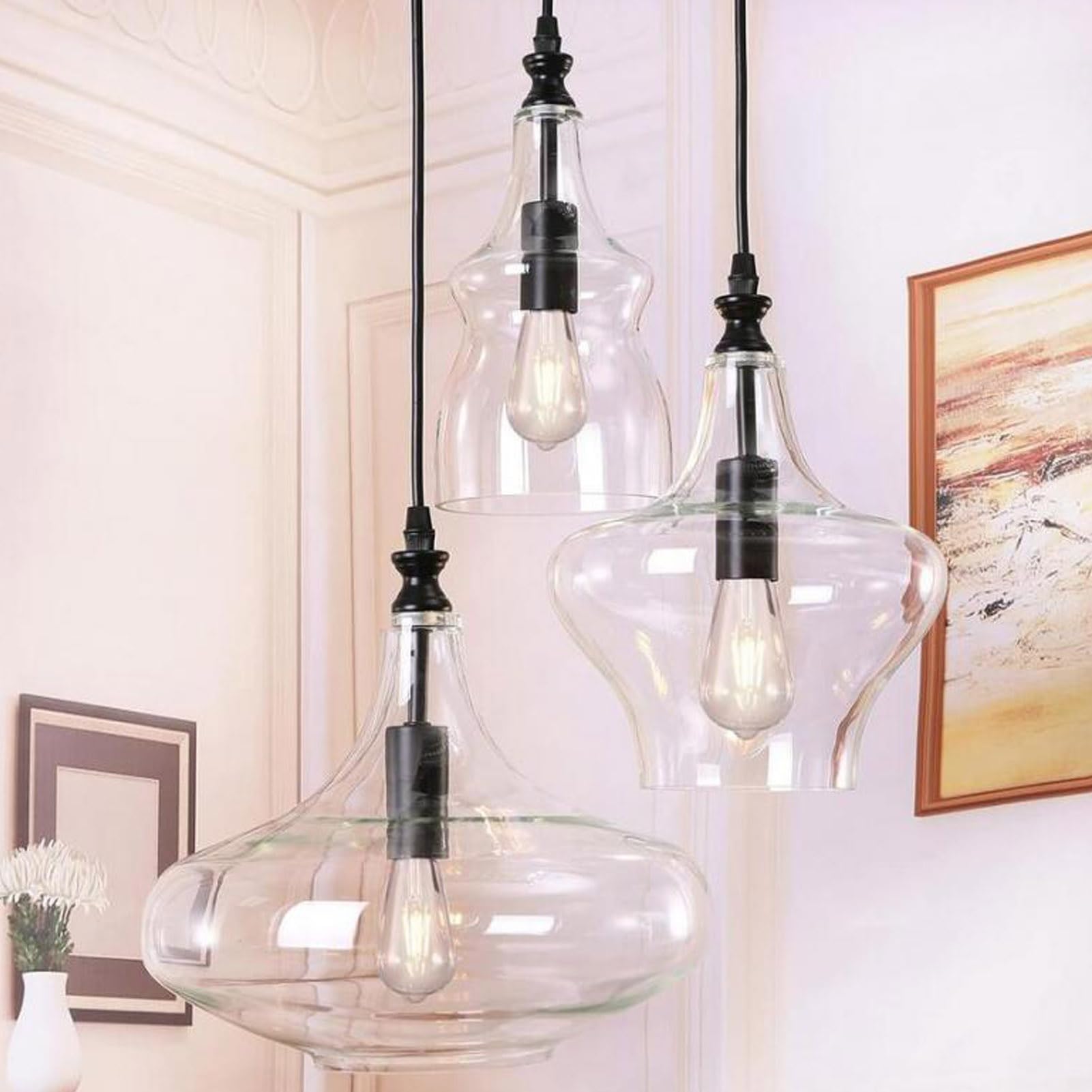 Bedroom lighting with pendant cluster