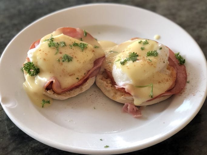 Easy Eggs Benedict Recipe