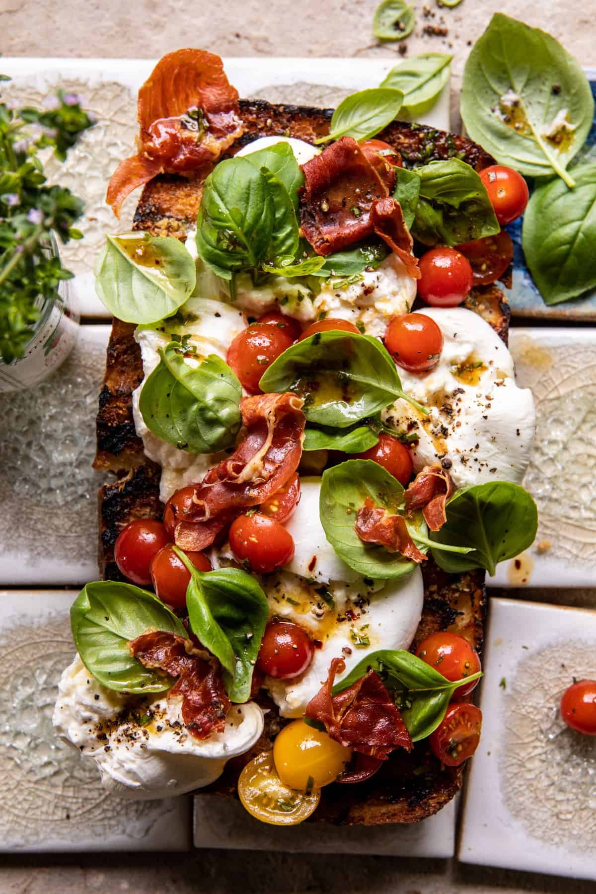 Caprese Garlic Bread Recipe