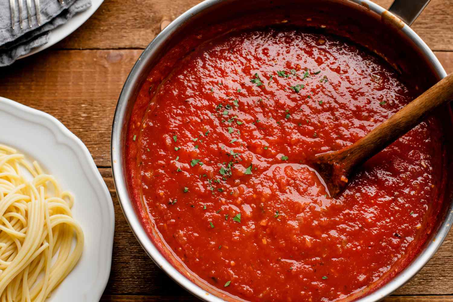 Classic Tomato Sauce Recipe