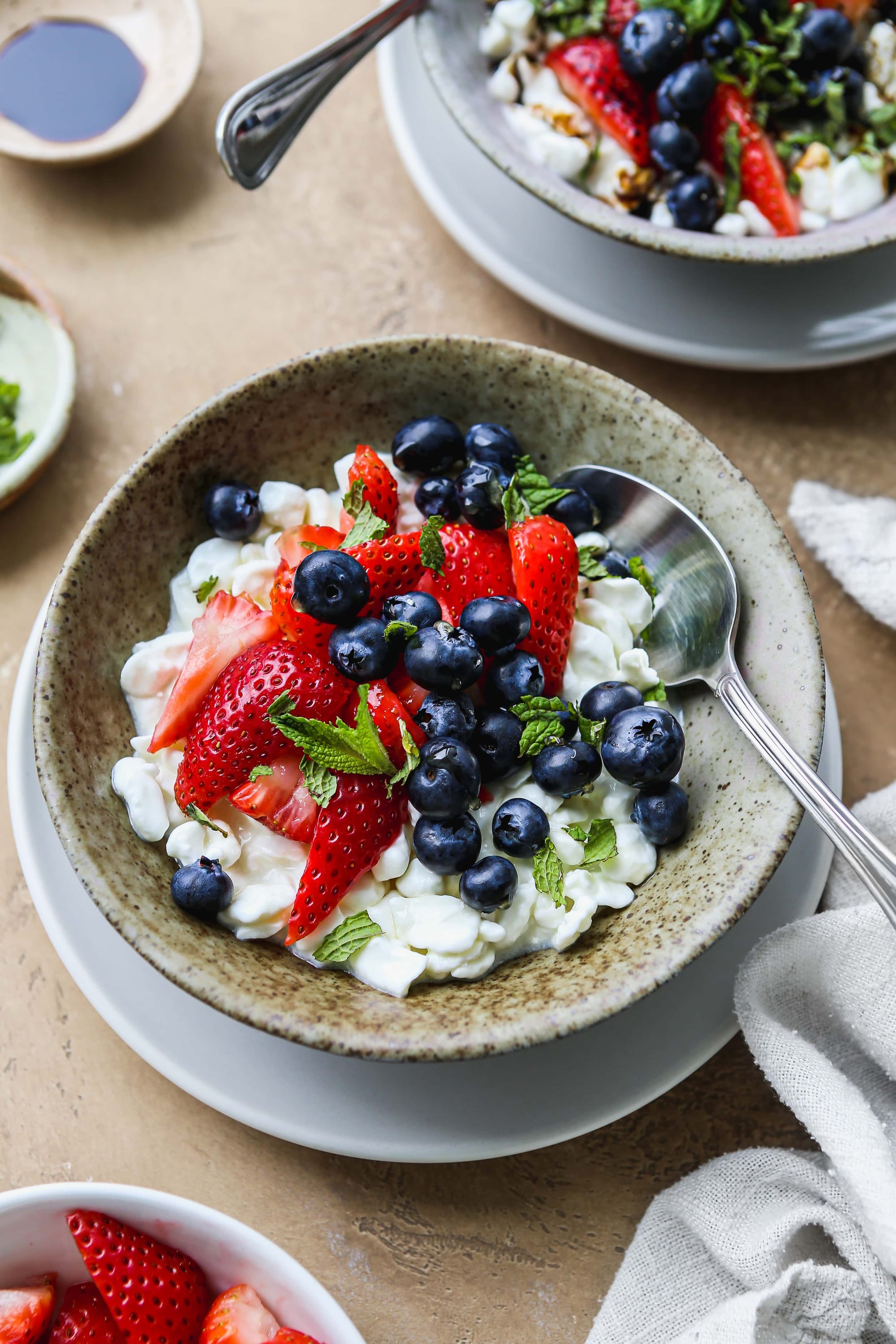 Cottage Cheese with Fresh Fruit