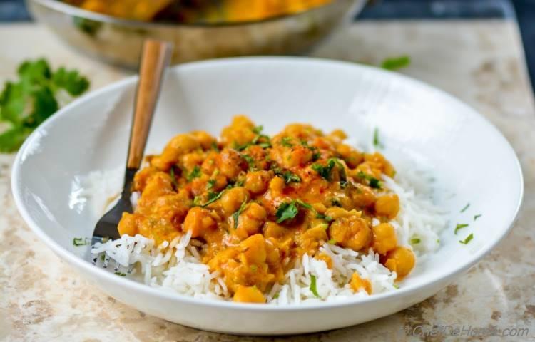 Chickpea Curry with Rice