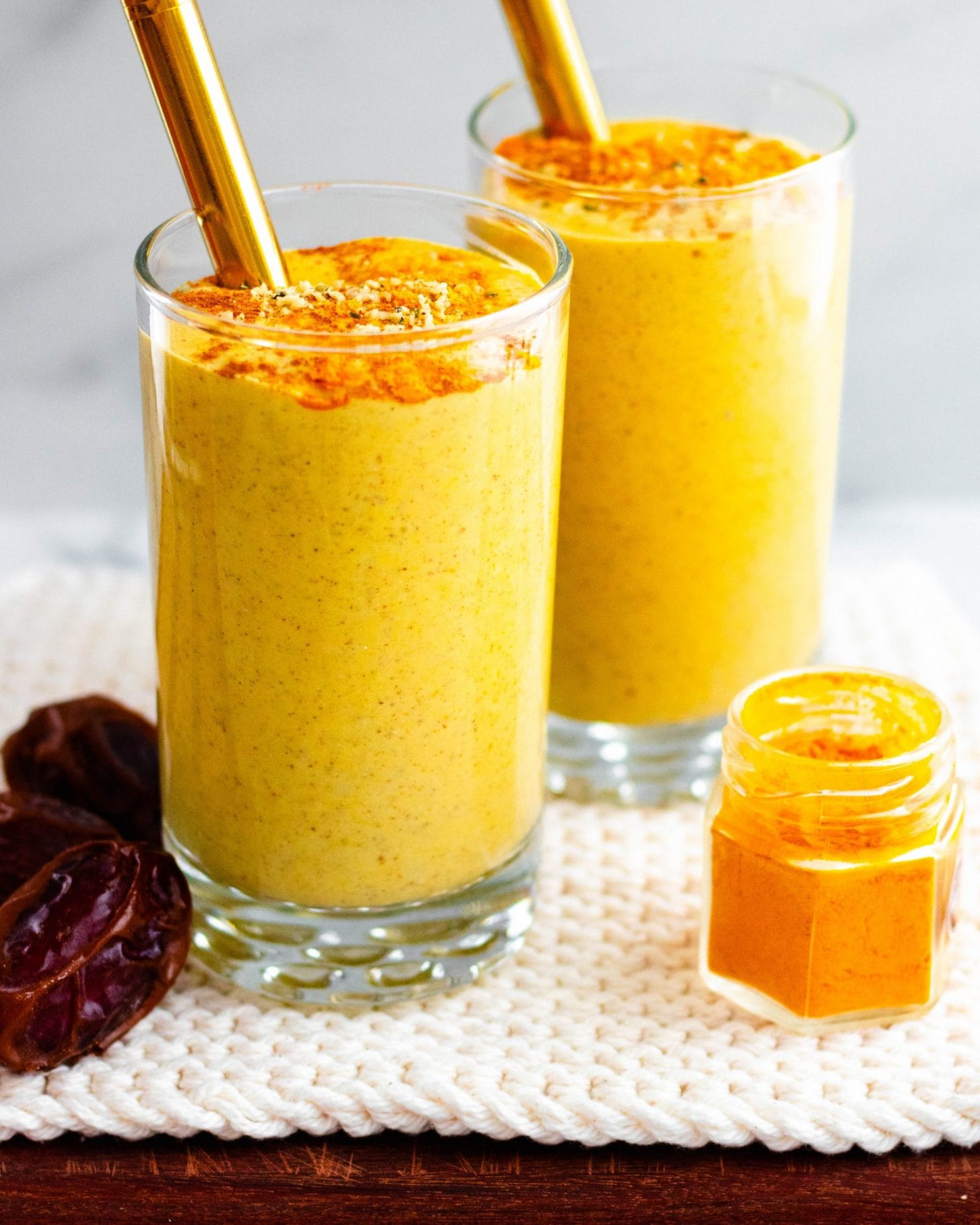 Turmeric Golden Milk Smoothie Recipe