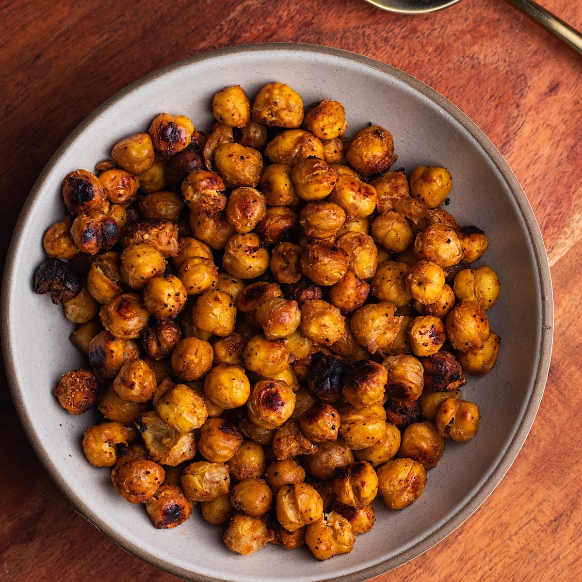 Garlic Roasted Chickpeas