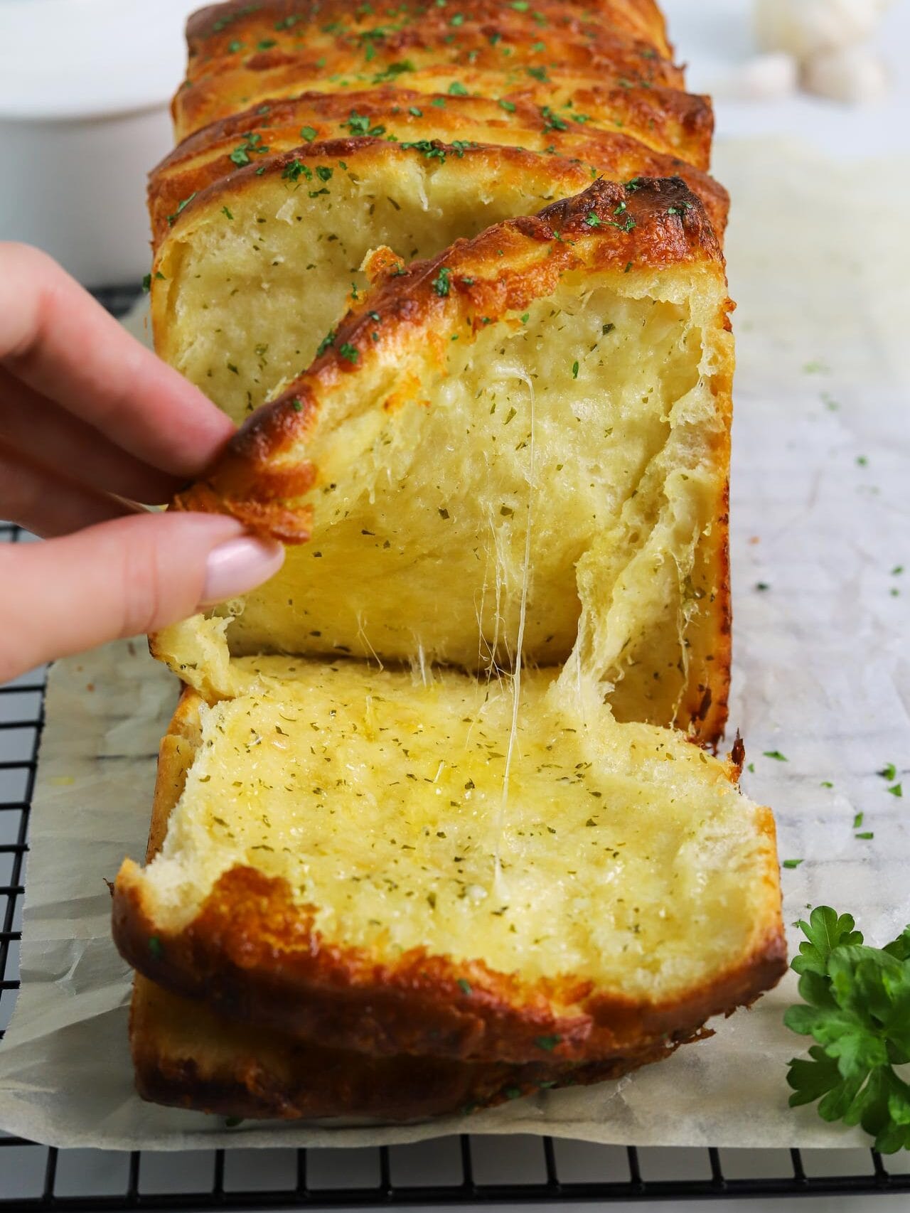 Pull-Apart Garlic Bread Recipe