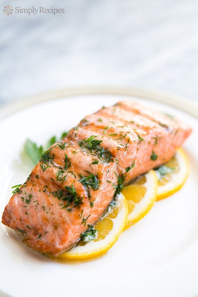 Grilled Salmon with Lemon and Dill Recipe