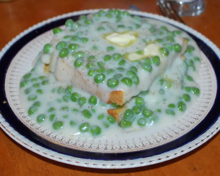 Creamed Peas on Toast Recipe