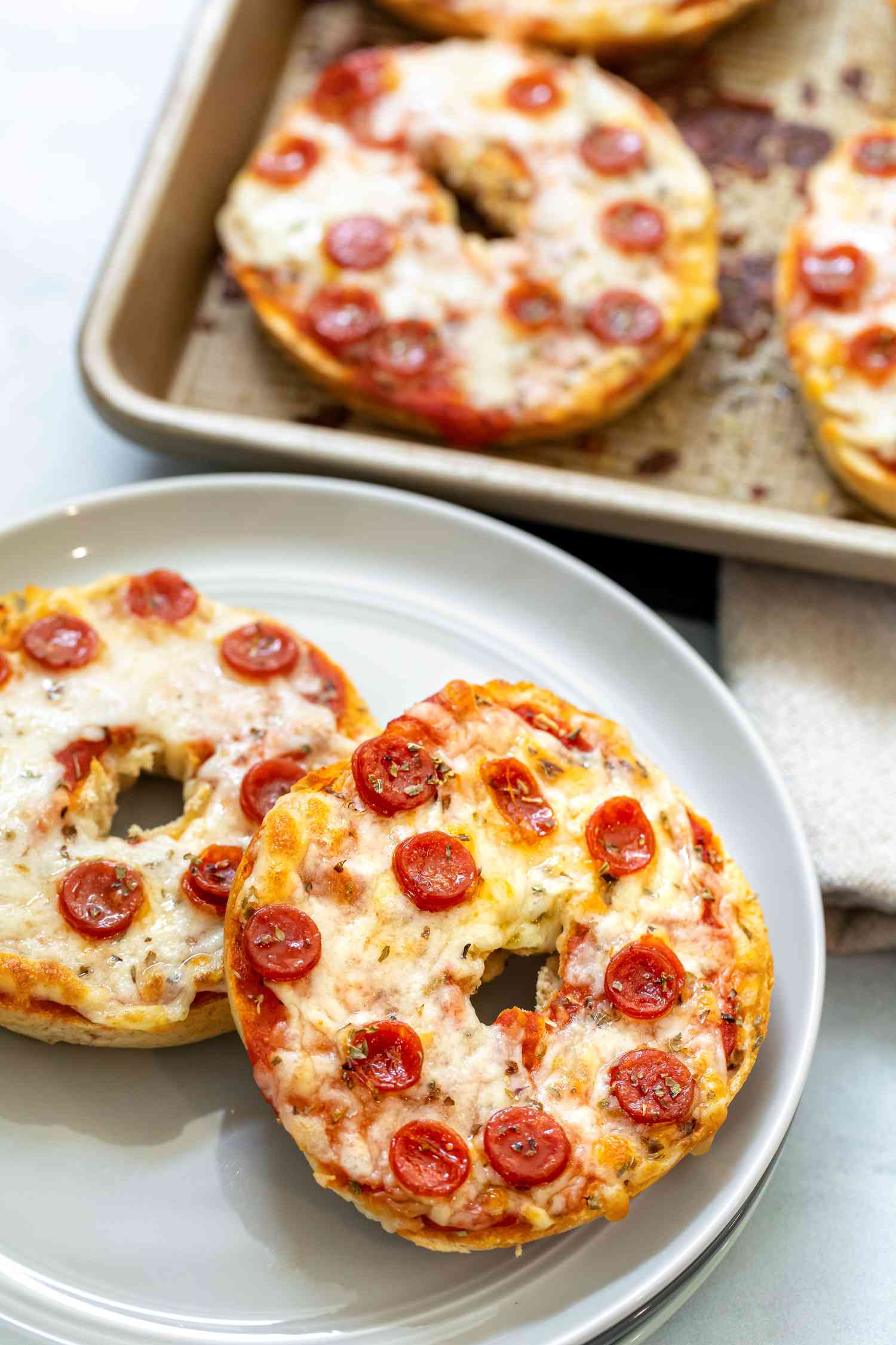 Mini Pizza Bagels Recipe