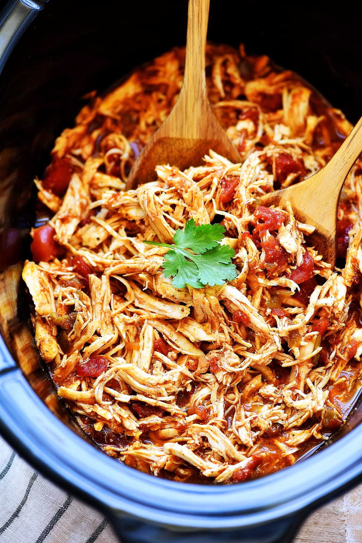 Slow Cooker Mexican Shredded Chicken Recipe