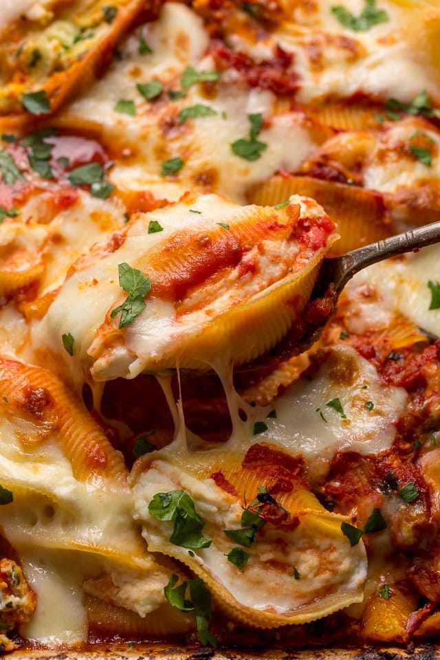 Traditional Stuffed Shells Recipe
