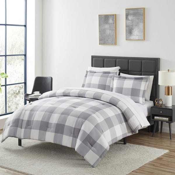 Bedroom bedding with herringbone weave