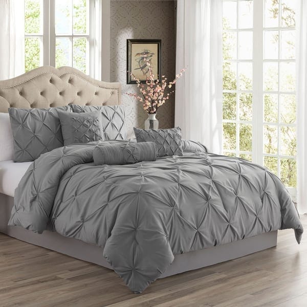 Bedroom bedding with pintuck details