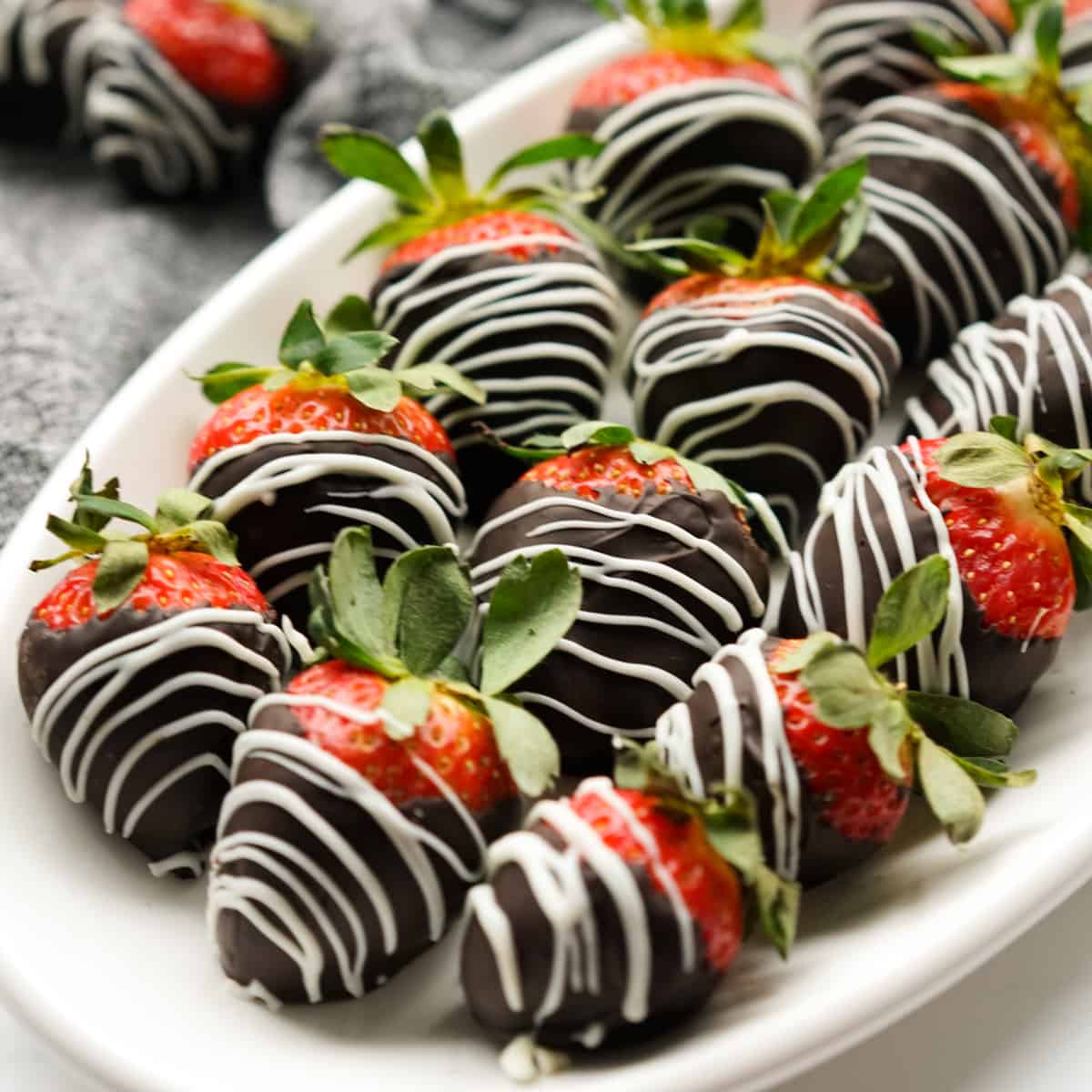 Chocolate-Dipped Strawberries
