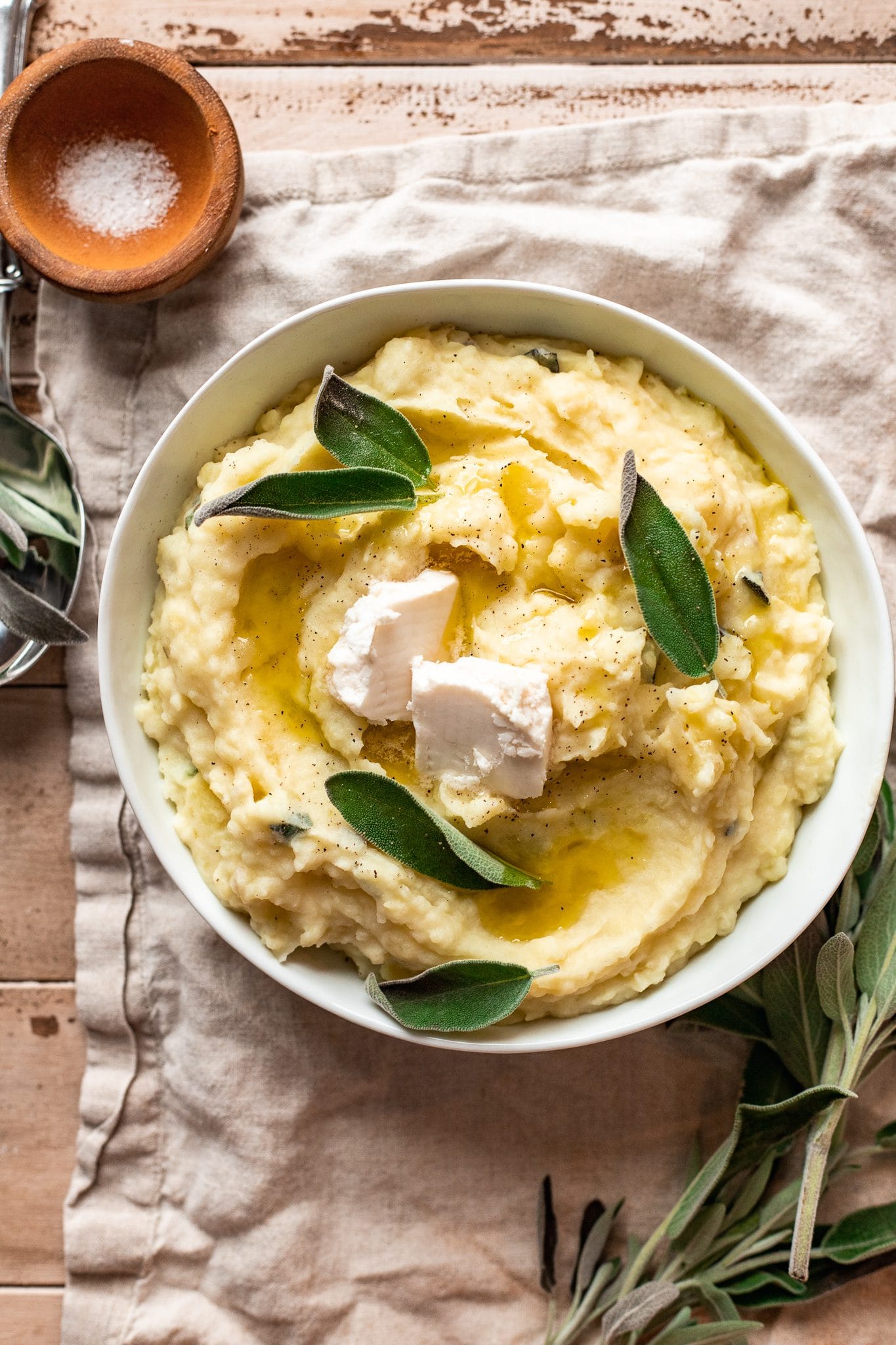 Fluffy Vegan Sour Cream Mashed Potatoes Recipe