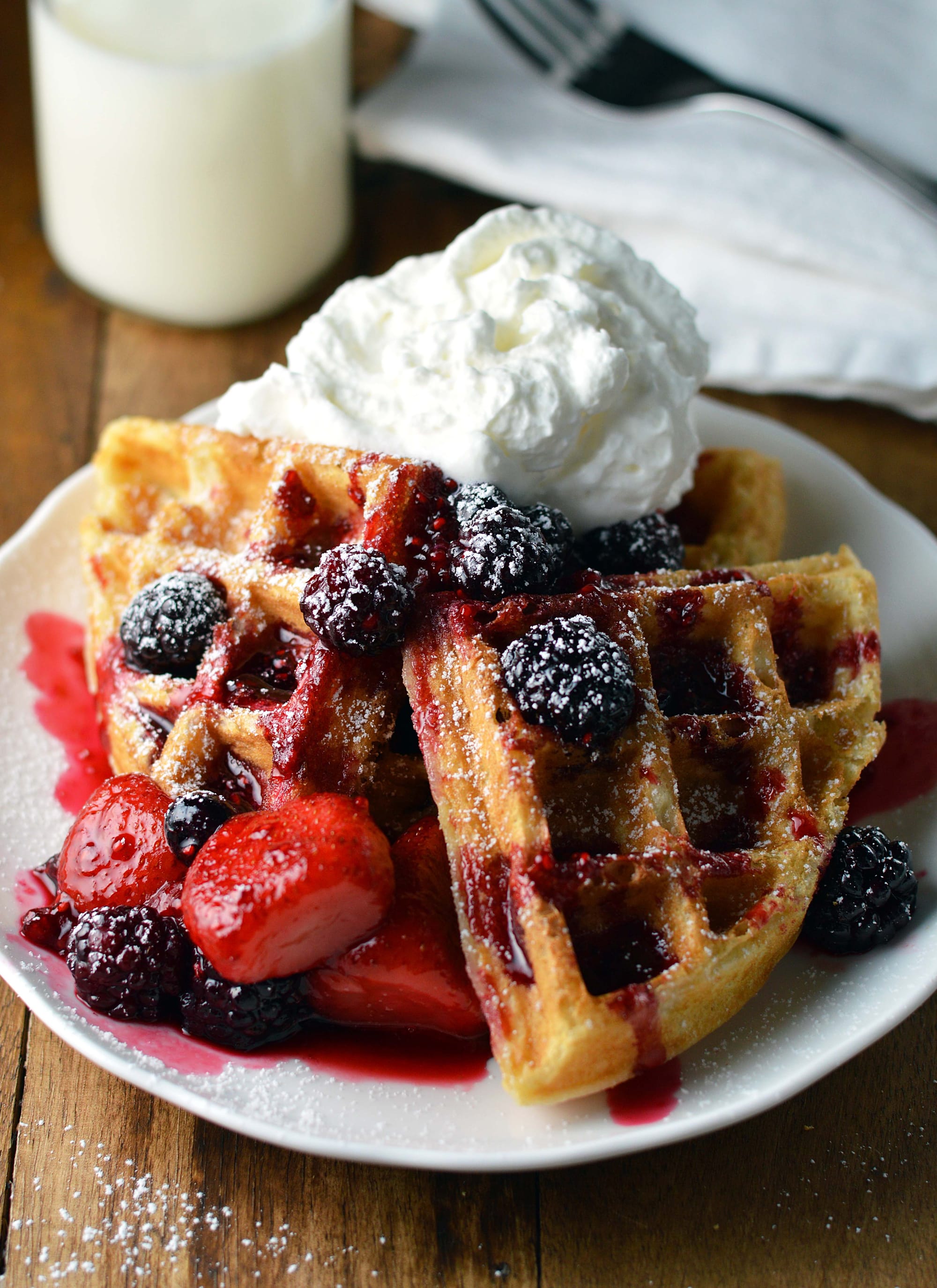 Quick Waffle with Fresh Berries