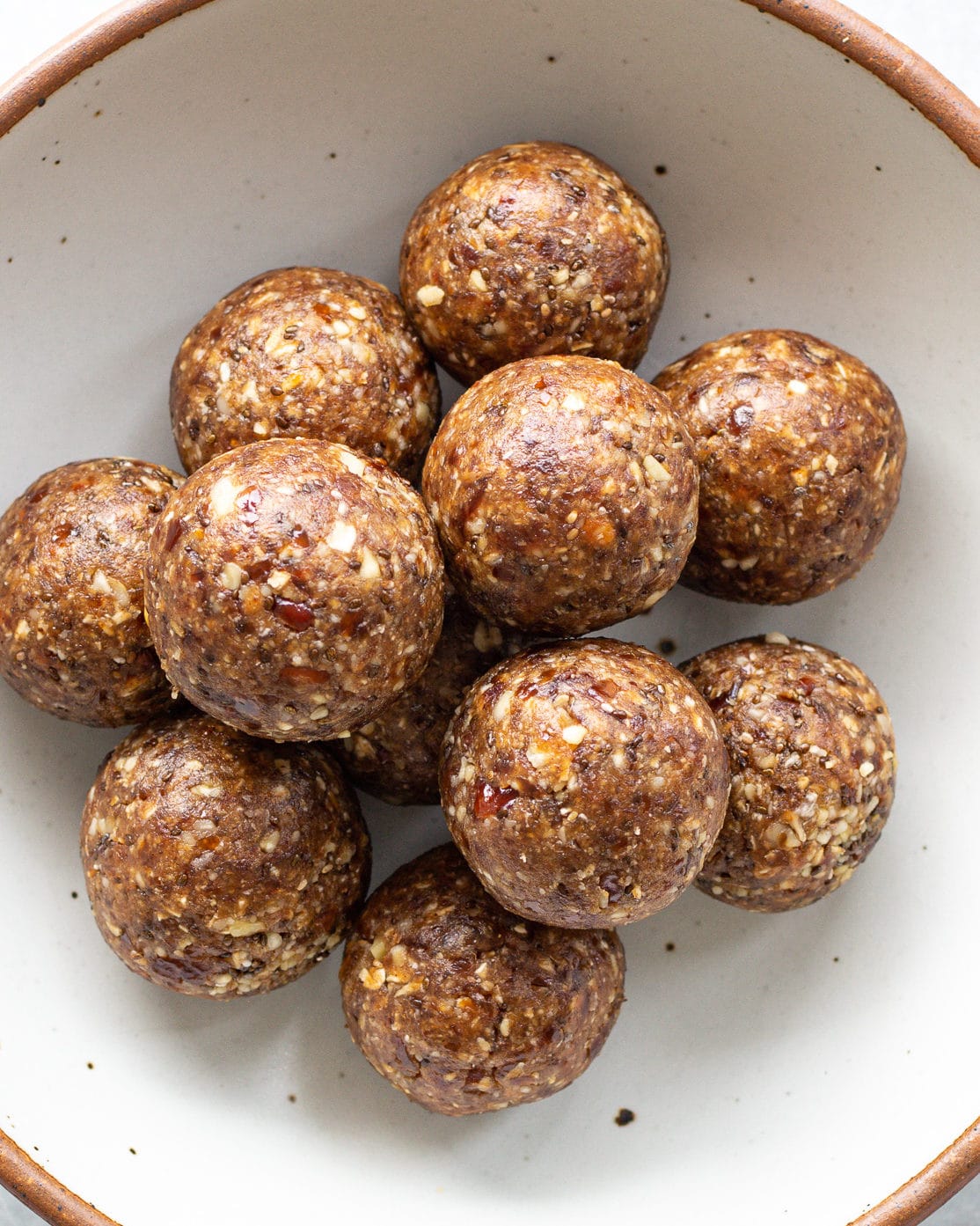 Date and Walnut Energy Balls Recipe