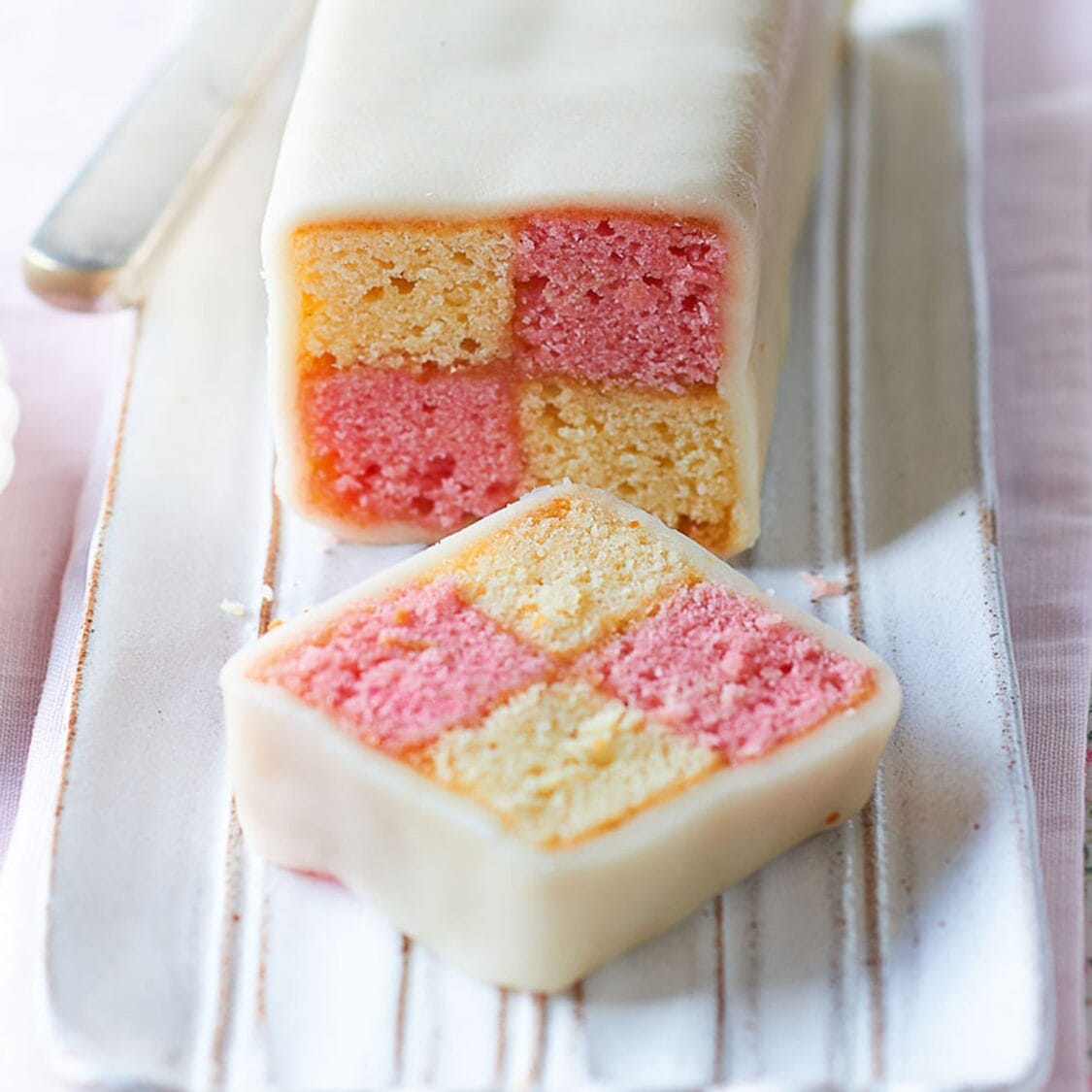 Battenberg Cake Recipe1