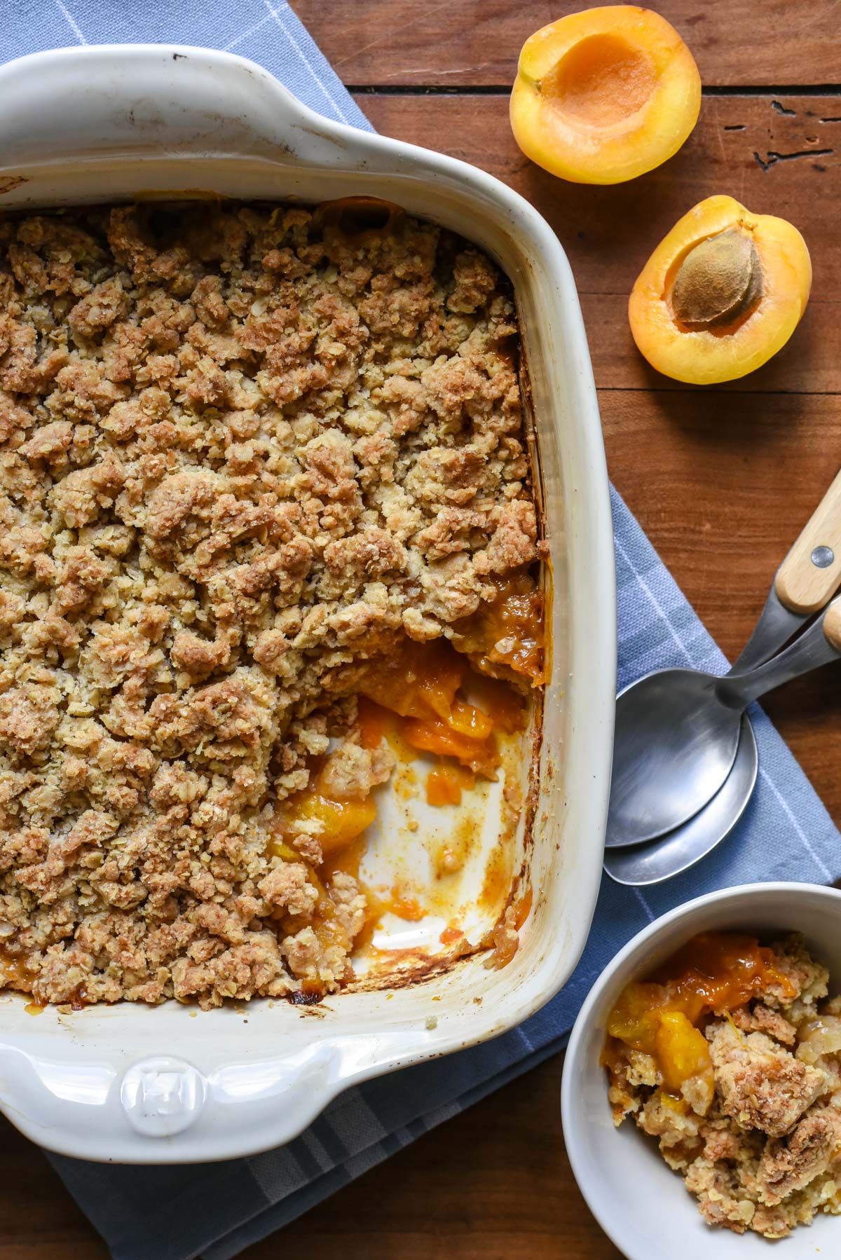 Fresh Apricot Crisp