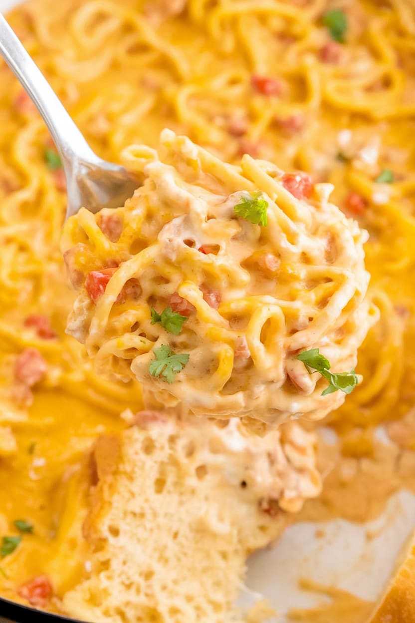 Chicken Spaghetti with Rotel and Velveeta