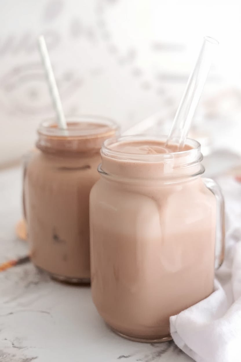 Old-Fashioned Chocolate Ice Cream Soda