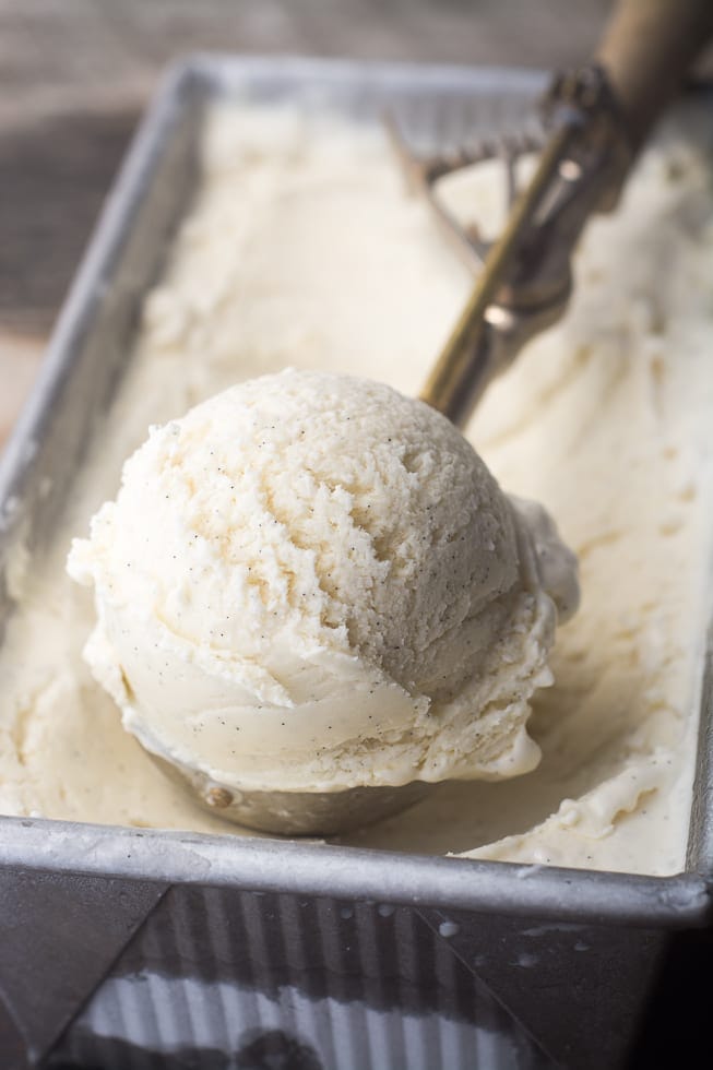 No-Churn Vanilla Bean Ice Cream Recipe