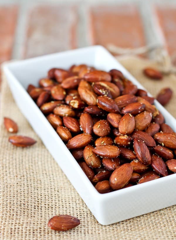 Rosemary and Olive Oil Roasted Almonds Recipe
