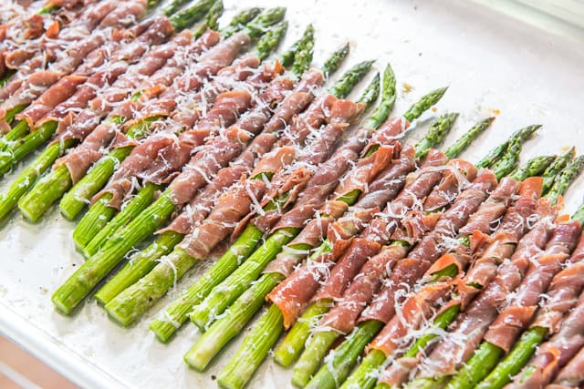 Prosciutto-Wrapped Asparagus Recipe