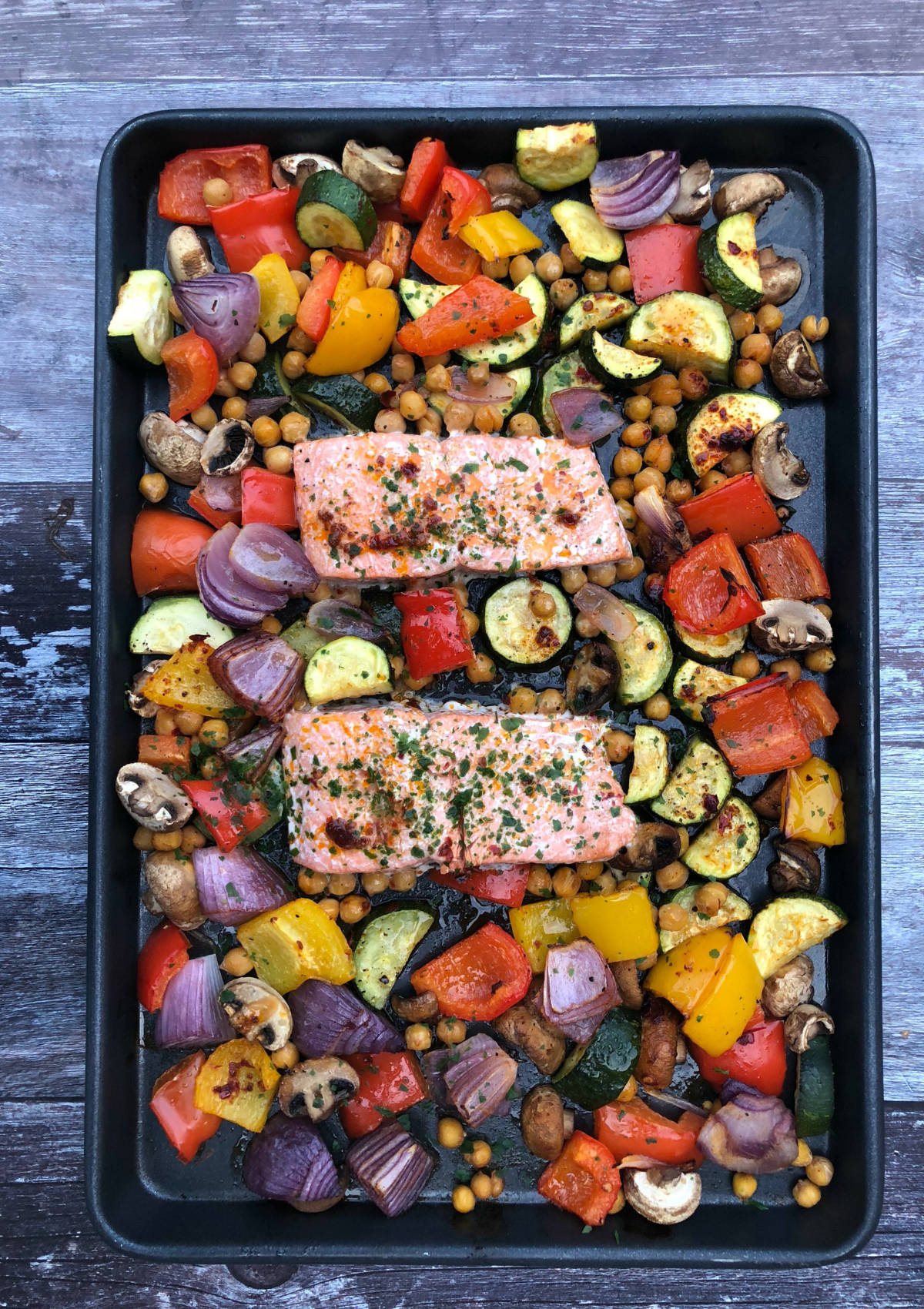 Mediterranean Salmon and Vegetables Recipe