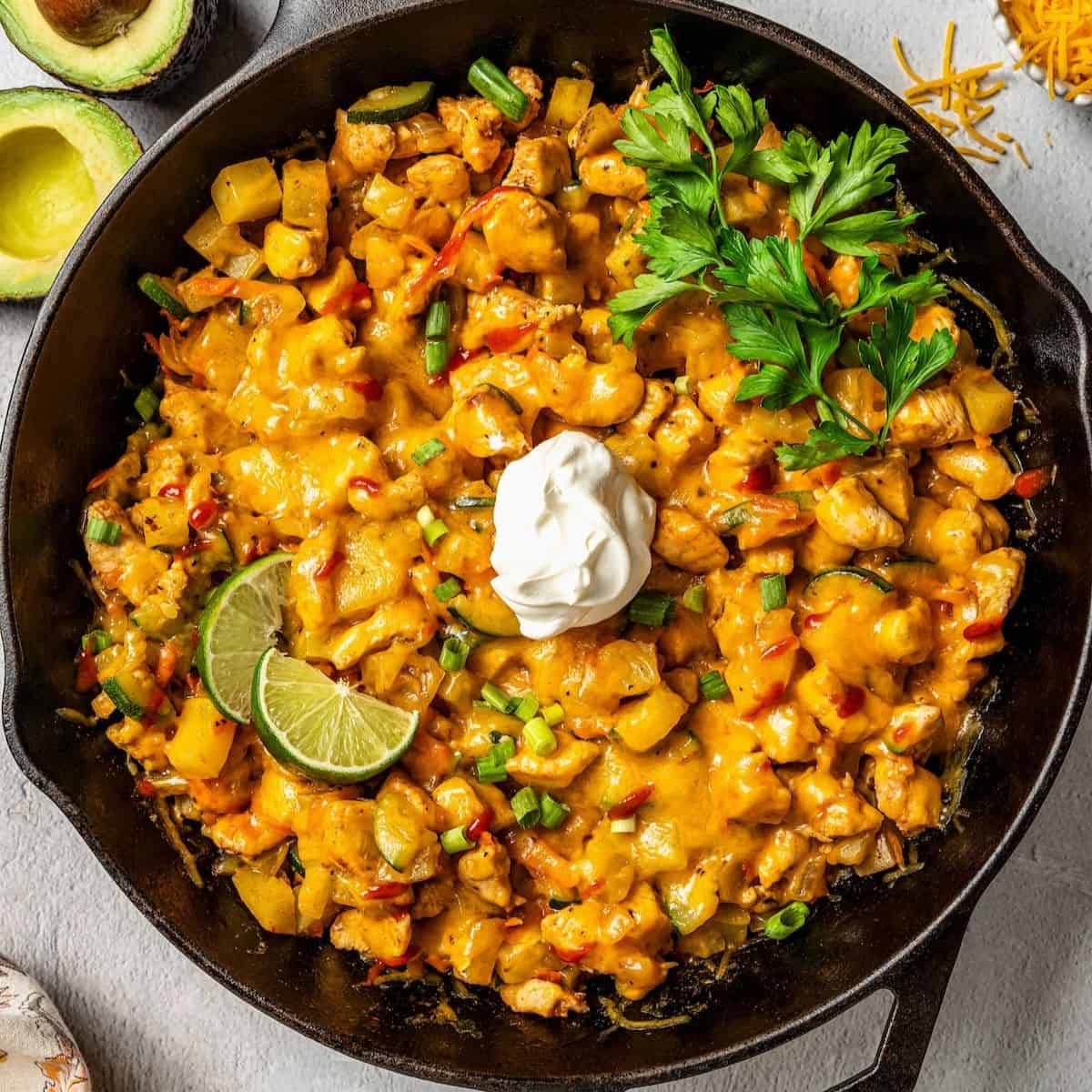 Cheesy Skillet Chicken and Potatoes Recipe