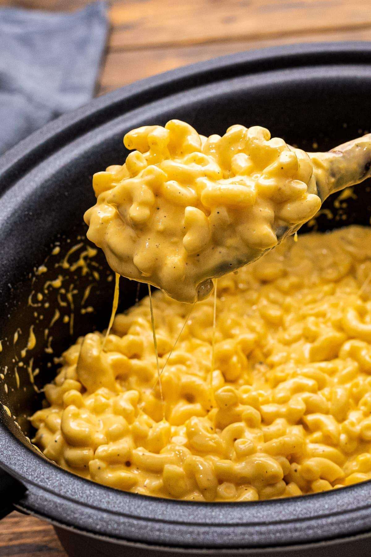 Mac and Cheese Dump and Go CrockPot Recipe