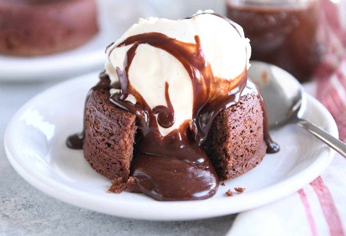 Quick Chocolate Lava Cakes Recipe