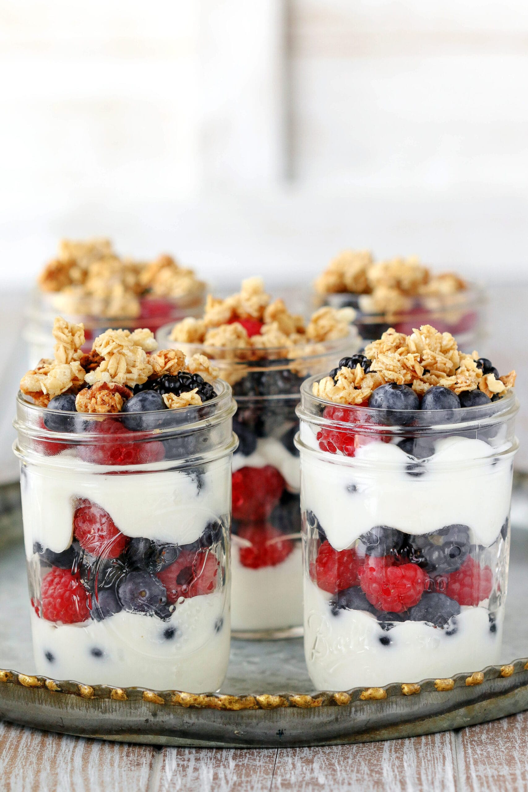 Quick Yogurt Parfaits Recipe