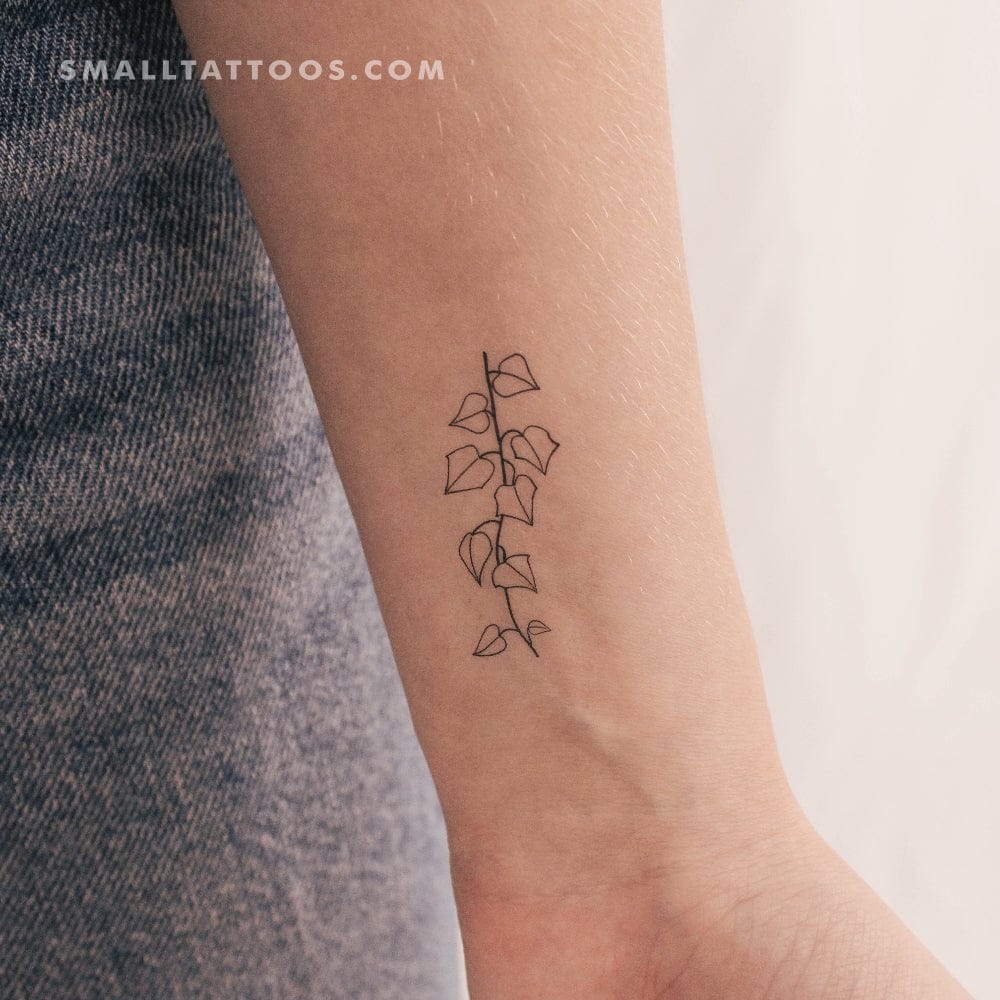 fine line detail ivy tattoo